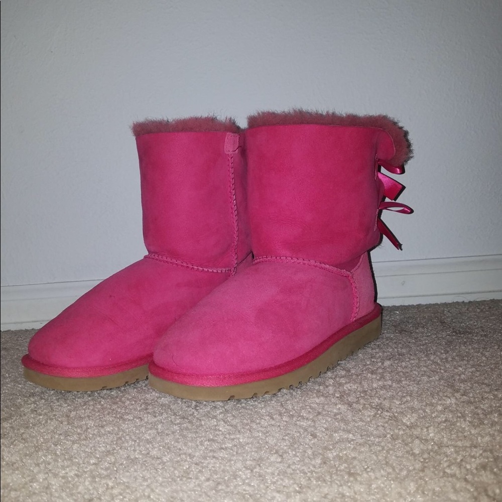 Size 4 USA pink UGGS with bows
